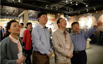 重庆市工商联开展“不忘创业初心 接力改革伟业”走进铜梁英国威廉希尔公司行主题活动